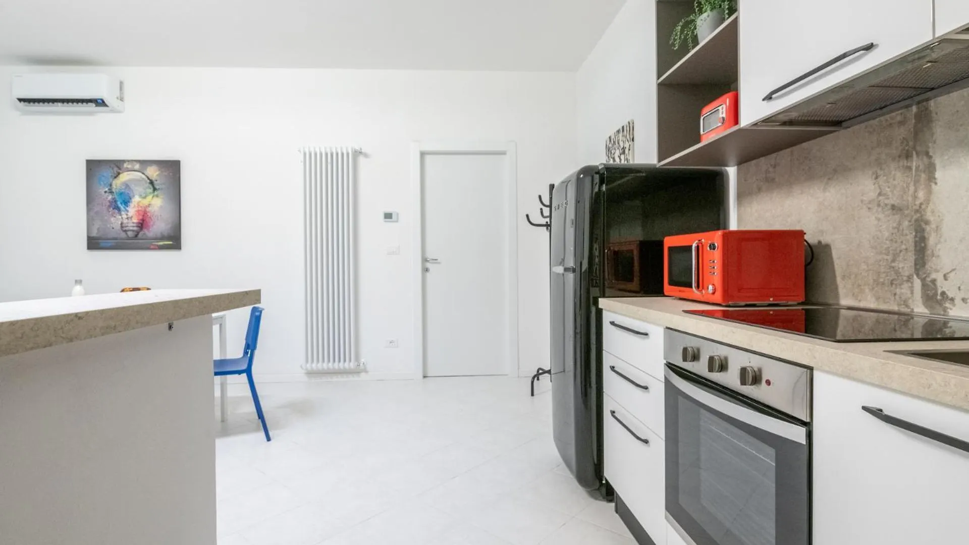 Chic&Pop Apartment By Pleiades Home Livorno Itálie